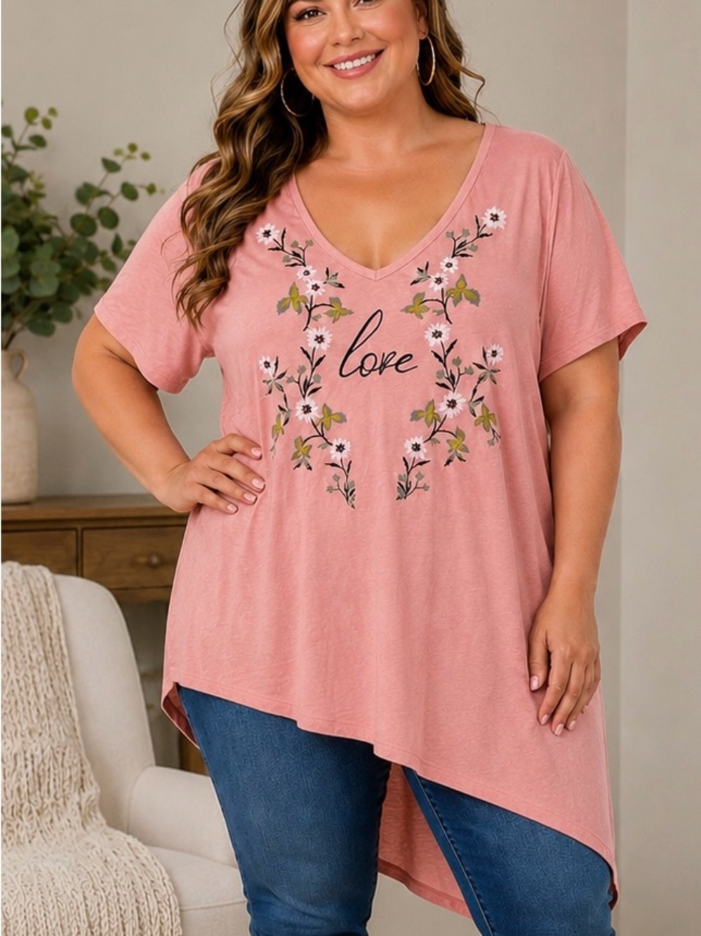 Lane Bryant Women’s Size 18/20 Pink Floral “Love” V-Neck Top Plus Size